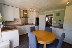 Kitchen/Diner- click for photo gallery